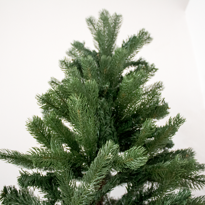 CHRISTMAS TREE HINGED SLIM 240cm