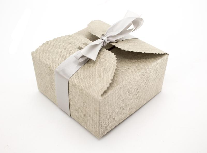 Paper favor box 12x12x6cm - Deventor